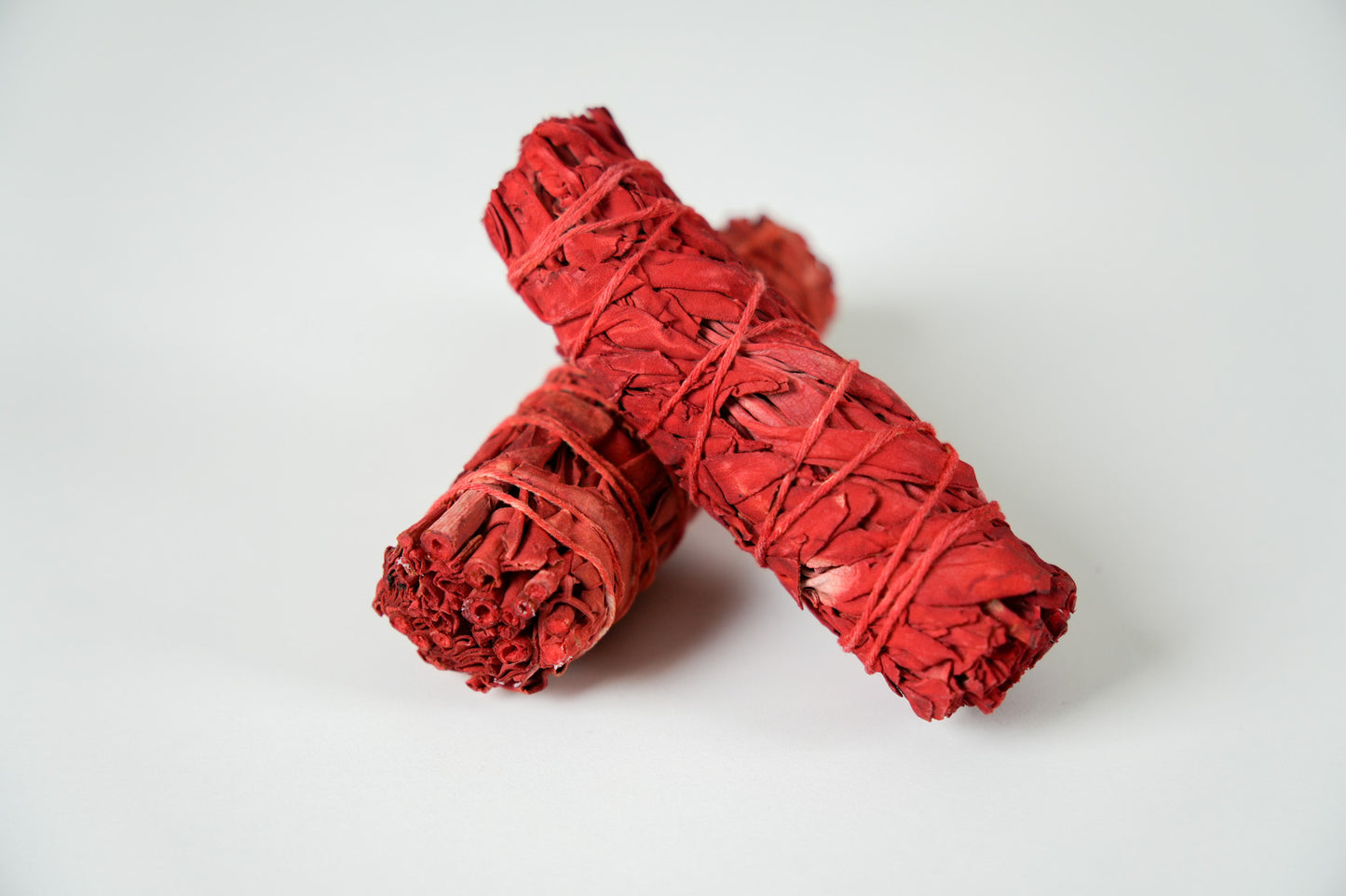 Organic Dragons Blood Sage (1 Sage Stick, 1 Meditation Stone)